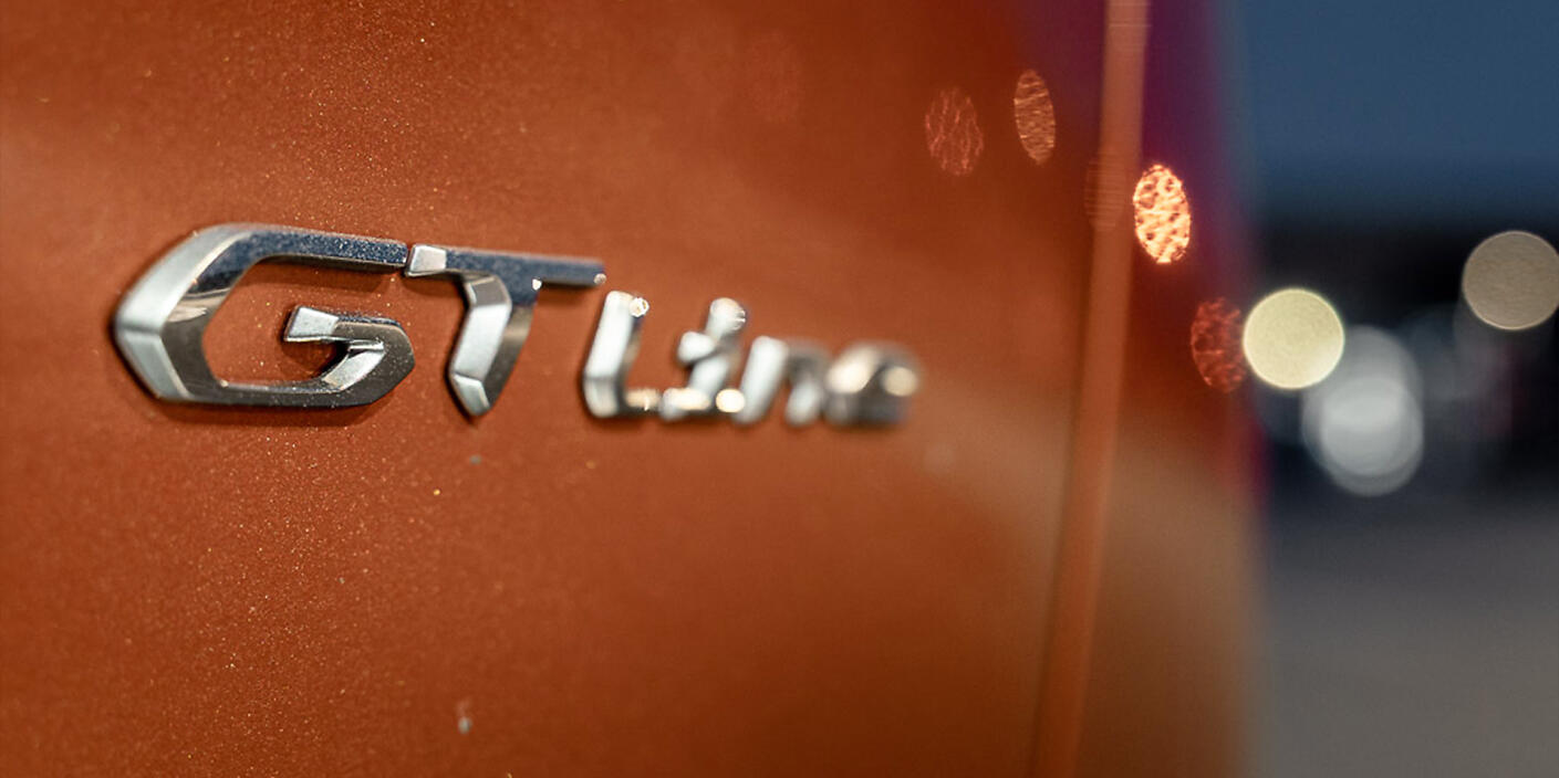der-neue-peugeot-2008-gt-line-schmidt-automobile