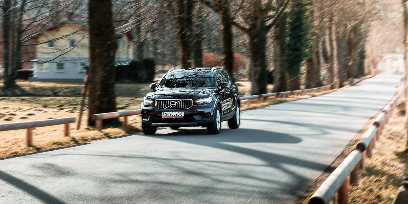Der Volvo XC40 Plug-in Hybrid bei Schmidt Automobile.