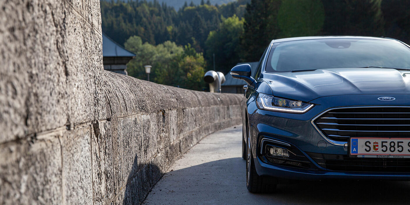 Ford-Mondeo-Hybrid-Traveller-Schmidt-Automobile