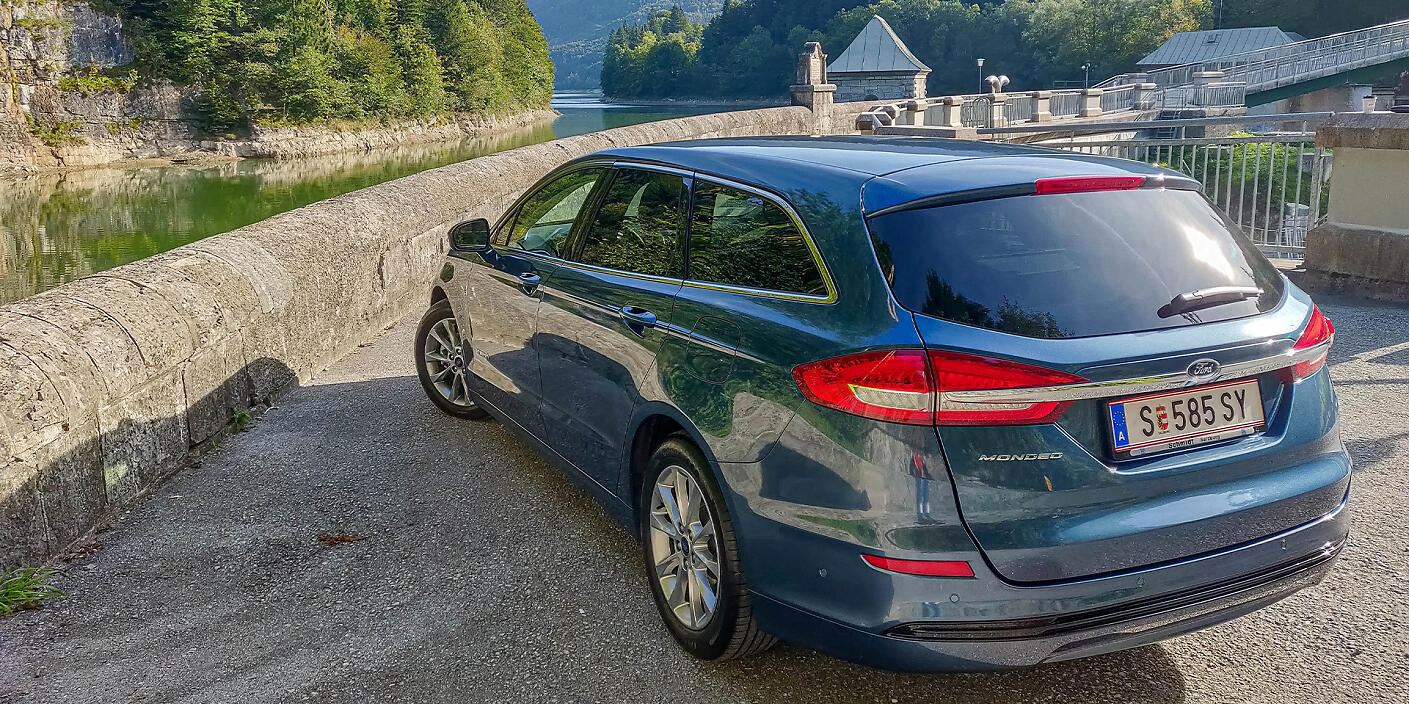 Ford-Mondeo-Hybrid-Traveller-Schmidt-Automobile